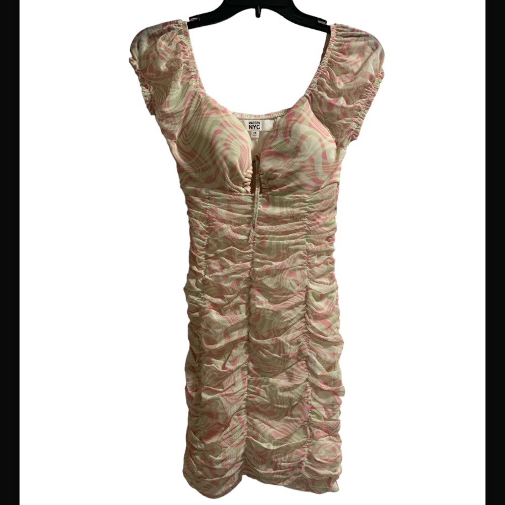 Madden NYC Women's Ruched Dress with Puff Sleeves - Picture 2 of 4